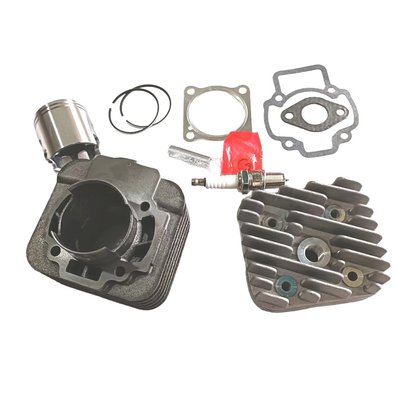 Spark Plug - Zestaw OEM 2-suwowy do motocykli Piaggio70